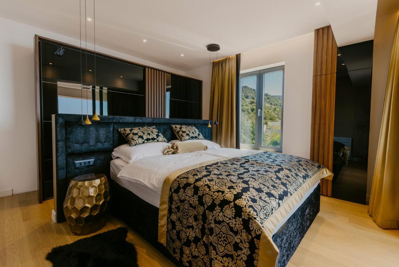 Villa Bloomhill Escape Trogir Bagian luar foto