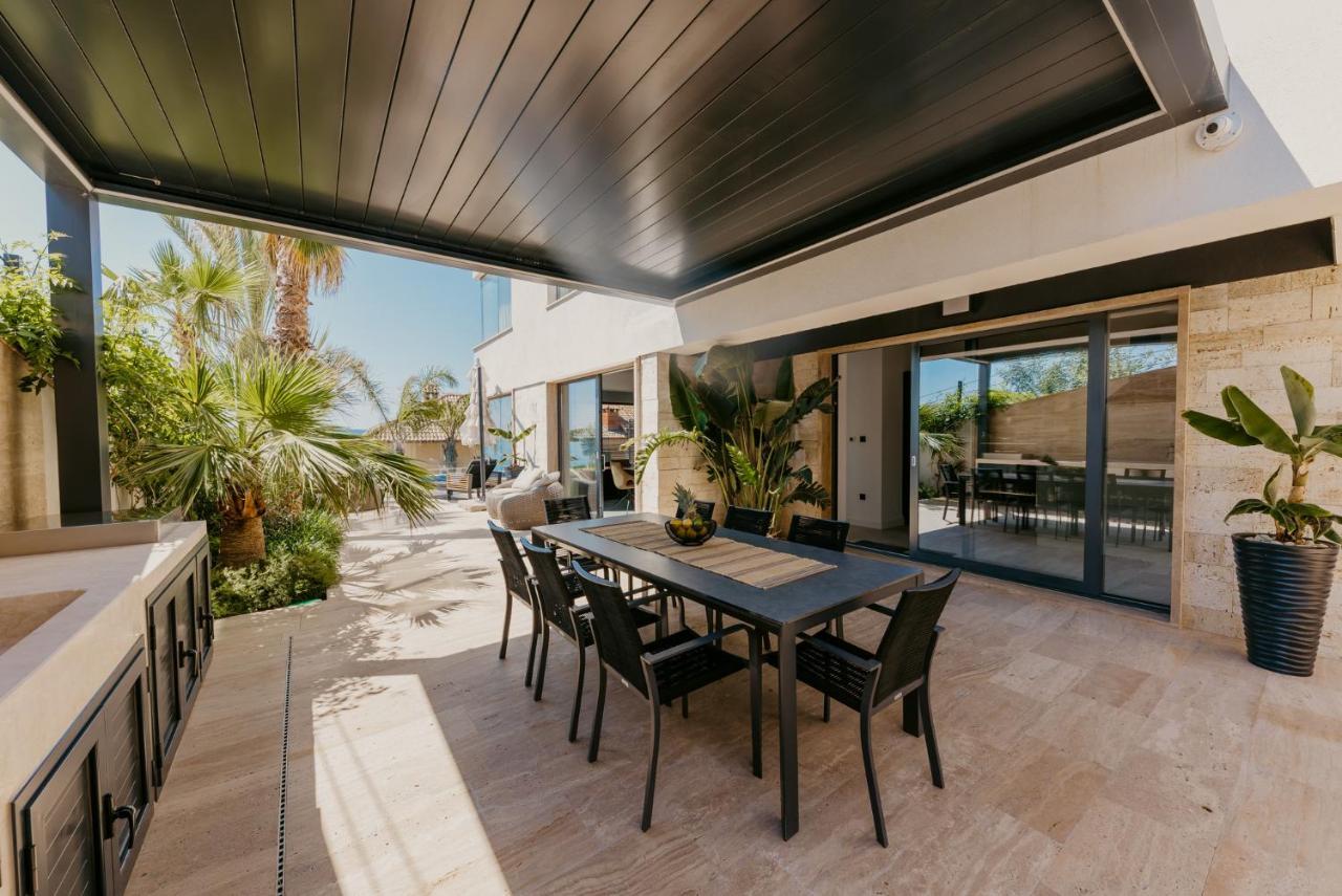 Villa Bloomhill Escape Trogir Bagian luar foto